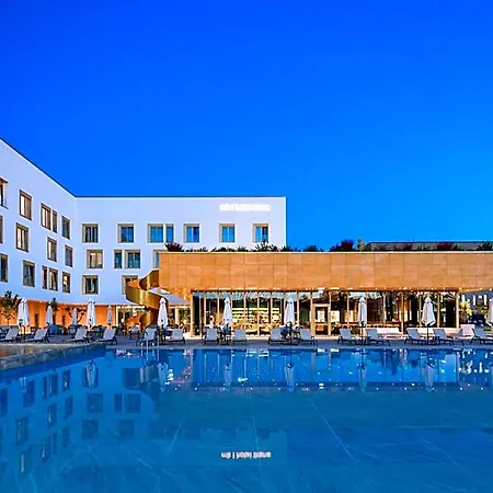 Mk Tirana 호텔 5*