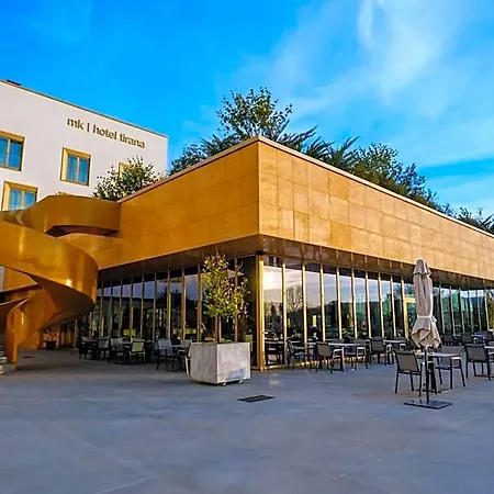 Mk Tirana 호텔